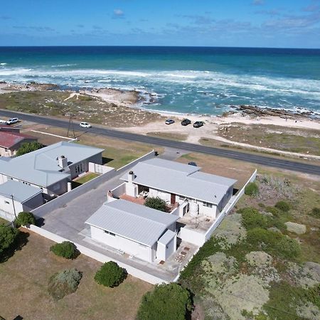 Swem Jannie Apartamento Struisbaai Exterior foto