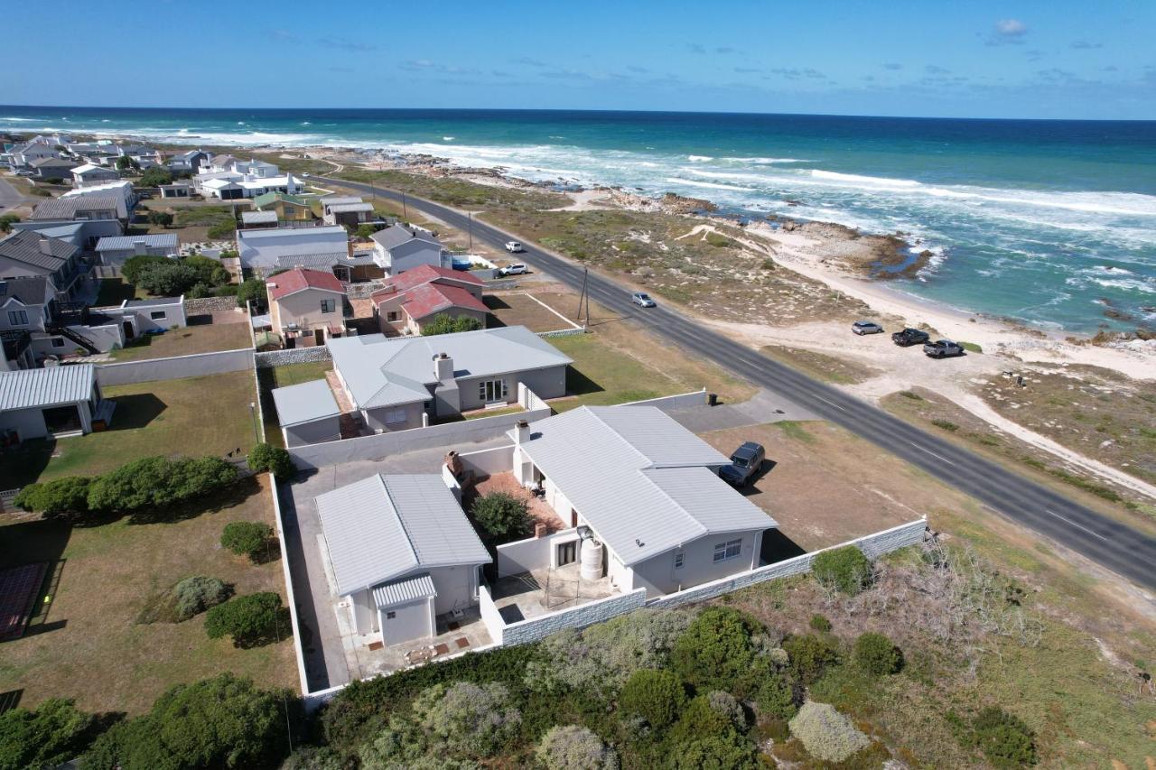 Swem Jannie Apartamento Struisbaai Exterior foto