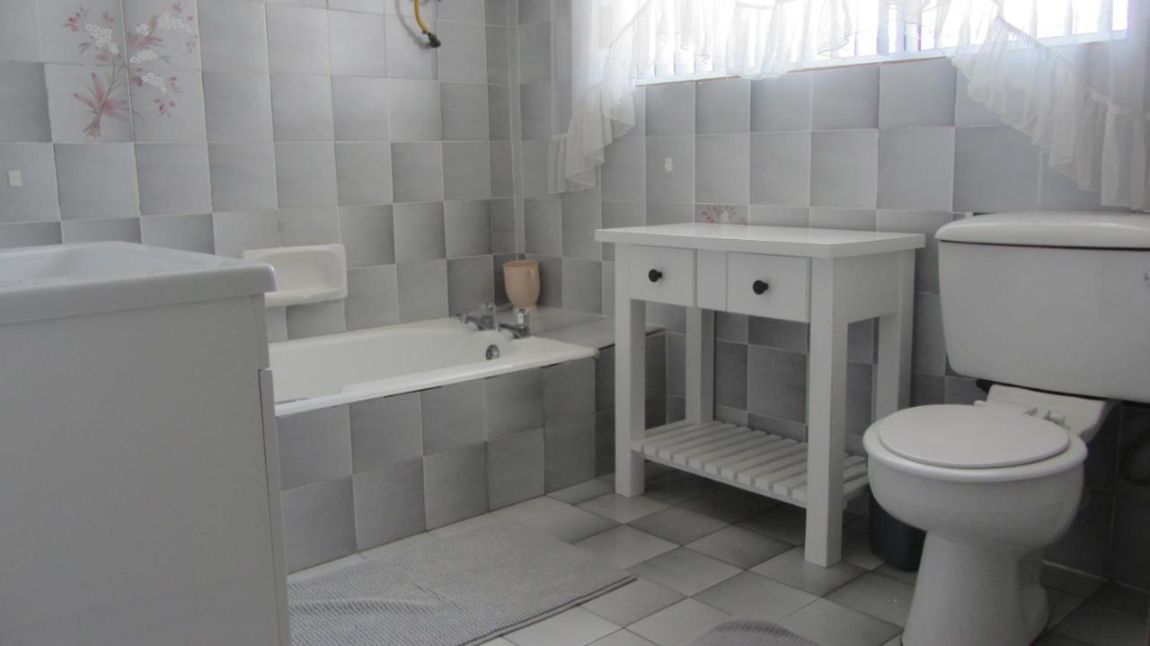 Swem Jannie Apartamento Struisbaai Exterior foto